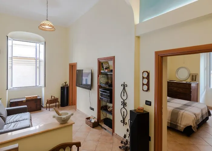 143 - Jazz House, Centro Storico Di Sanremo, 400 Metri Mare E Spiaggia E 150M Dal Teatro Ariston