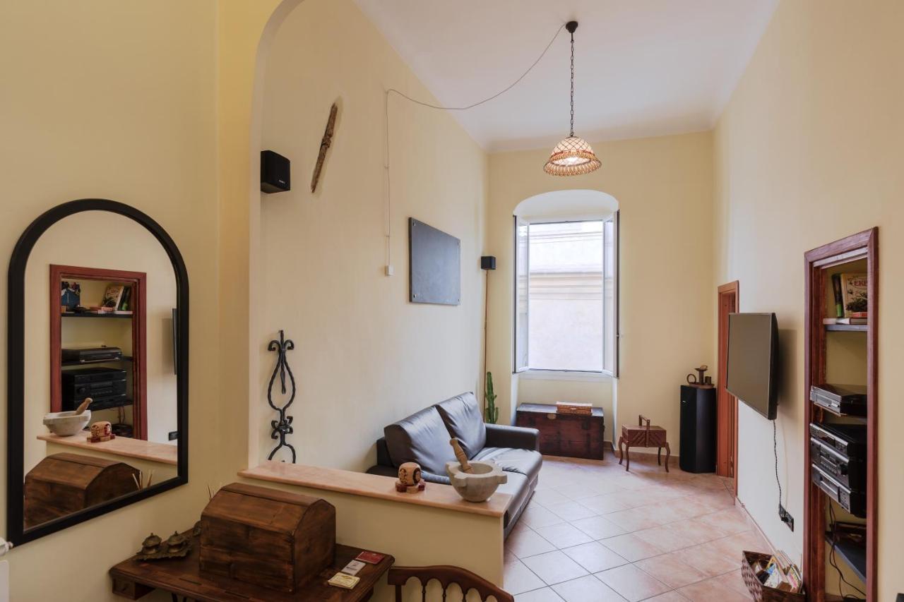 143 - Jazz House, Centro Storico Di Sanremo, 400 Metri Mare E E 150m Dal Teatro Ariston *